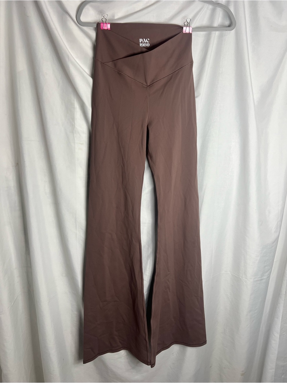 High-Waist Flare Leggings in Mauve Brown